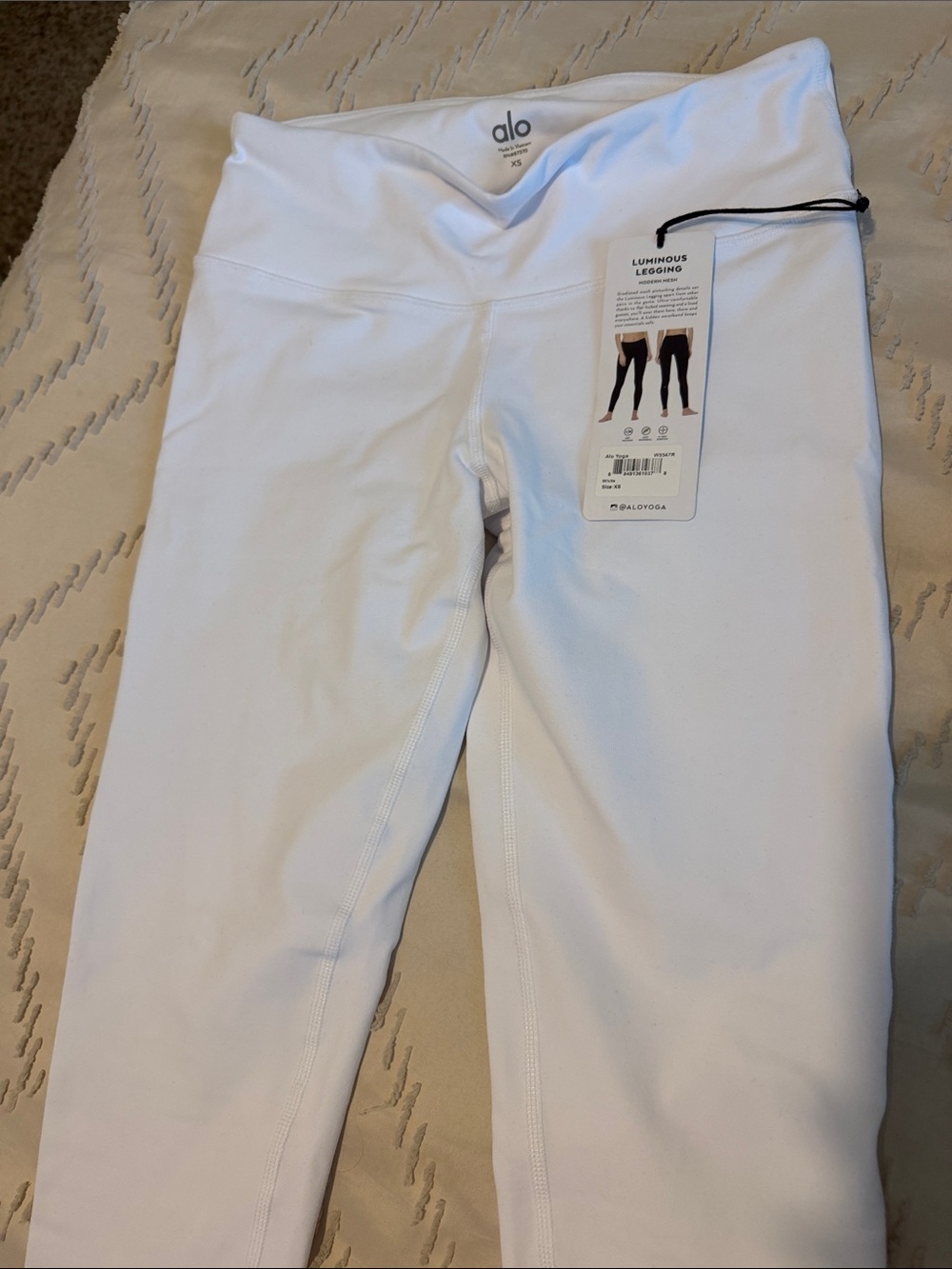 ALO Yoga White Luminous Leggings